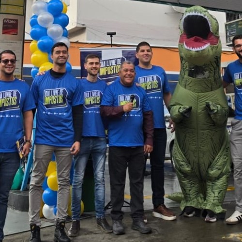 CDL Jovem promove Dia Livre de Impostos em BM com gasolina e produtos no comércio varejista a preços reduzidos